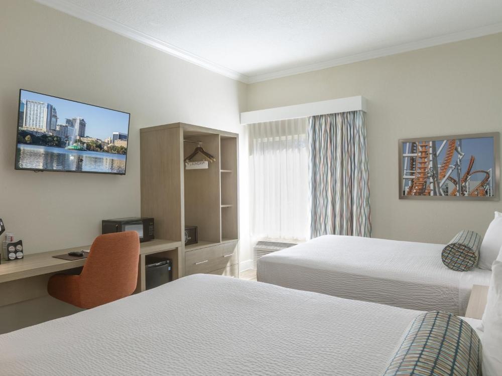 Galleria Palms Hotel To Disney World Double Room Two Queen Beds Desk Wardrobe