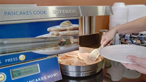 Galleria Palms Pancake Station